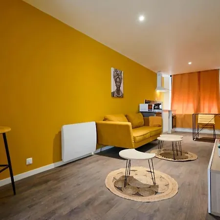 Ng Suitehome - Lille I Jouffroy - Balneo - Netflix - Wifi - Kitchenette - Jardin Apartment *