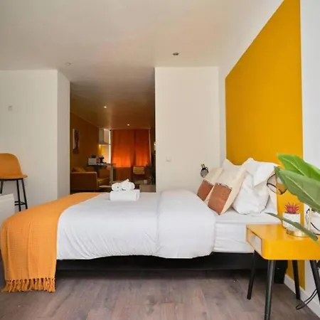 Ng Prestige - Lille I Jouffroy - Balnéo - Netflix - Wifi - Kitchenette - Jardin Apartment Roubaix